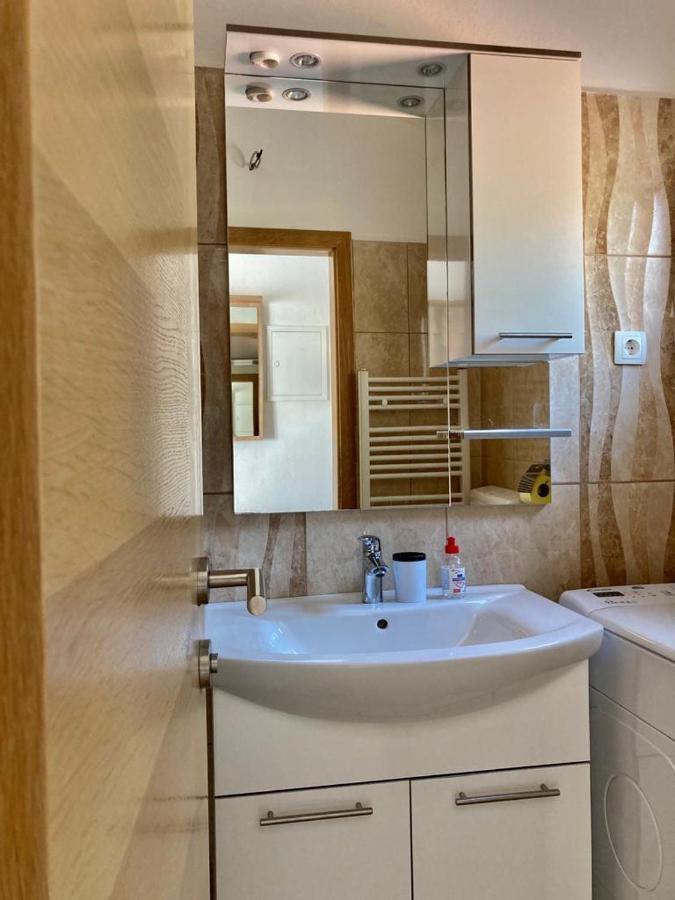 Apartment Andjela สตารีกราด-ปาเคลนีซา ภายนอก รูปภาพ