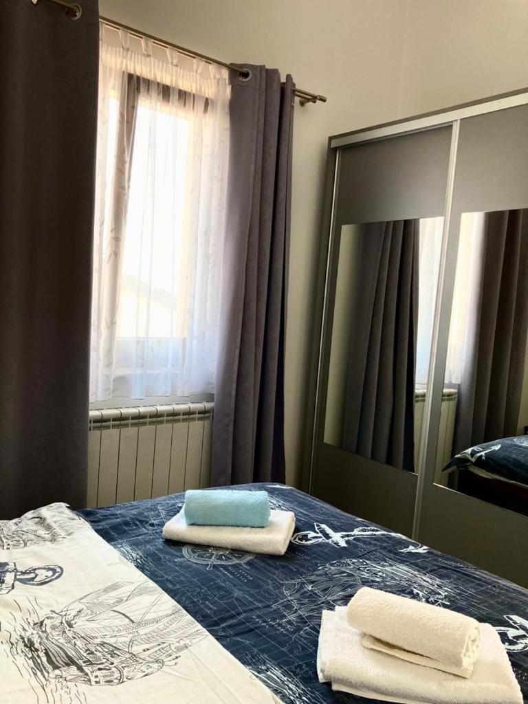 Apartment Andjela สตารีกราด-ปาเคลนีซา ห้อง รูปภาพ